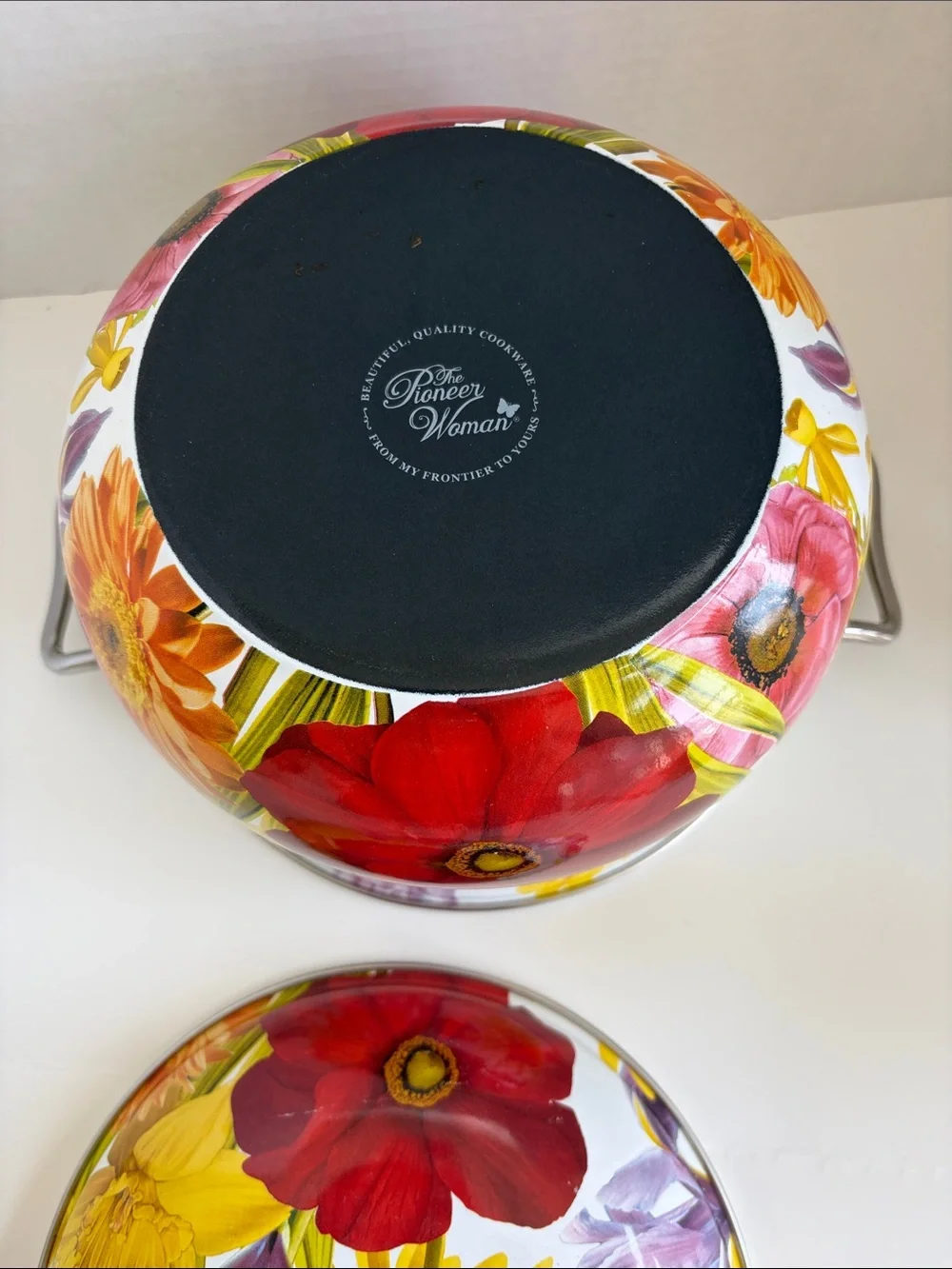 Pioneer Woman Floral Enamel Stockpot with Lid - Colorful Flower Print